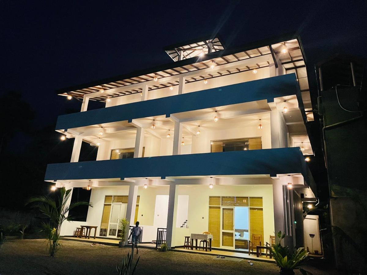 Dk Zur Einkenr Hotel Ahangama Exterior foto